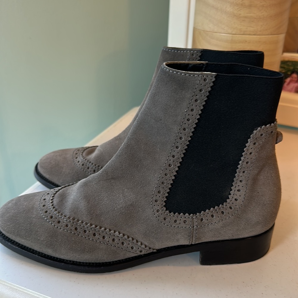 Balenciaga Suede Chelsea  Boots Size 8 - Picture 4 of 11